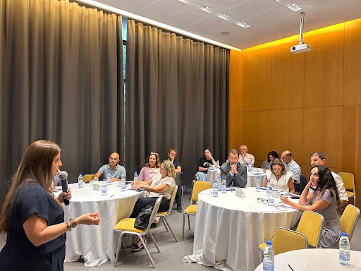 Leading with Emotional Intelligence, The Human Side of Business Success Workshop photo 2
